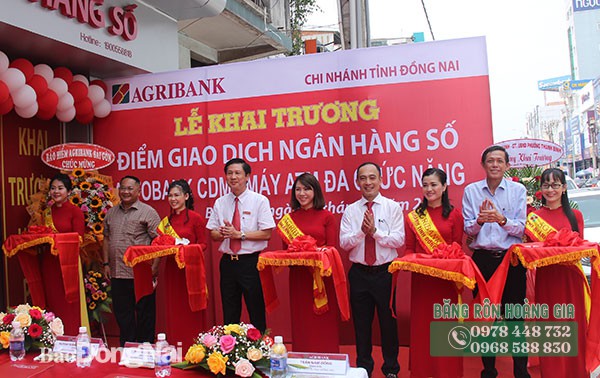 Thi công khai trương ngân hàng chuyên nghiệp