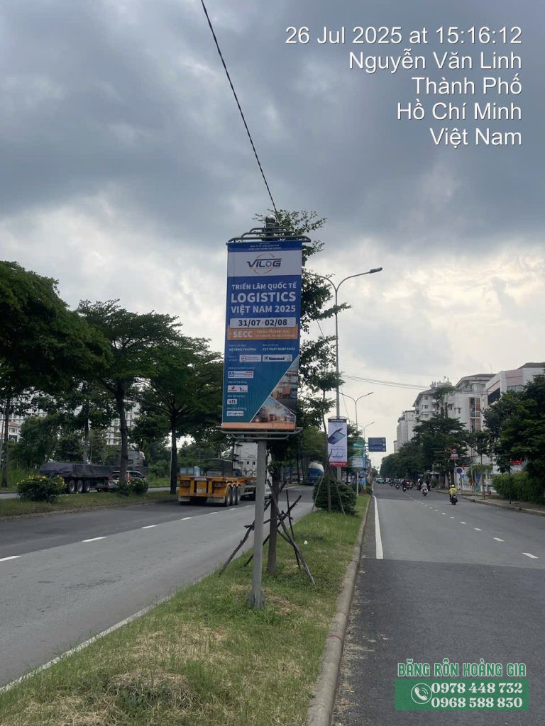 Thao tac thi cong bang ron trien lam chuyen nghiep tai gian hang