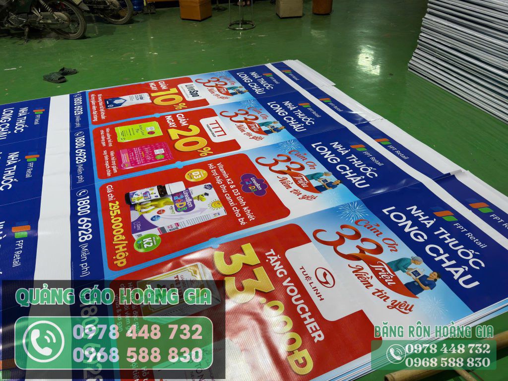 Thao tac thi cong bang ron trien lam chuyen nghiep tai gian hang