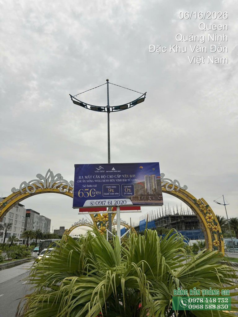 Thi công phướn ra mắt dự án bất động sản tại Quảng Ninh