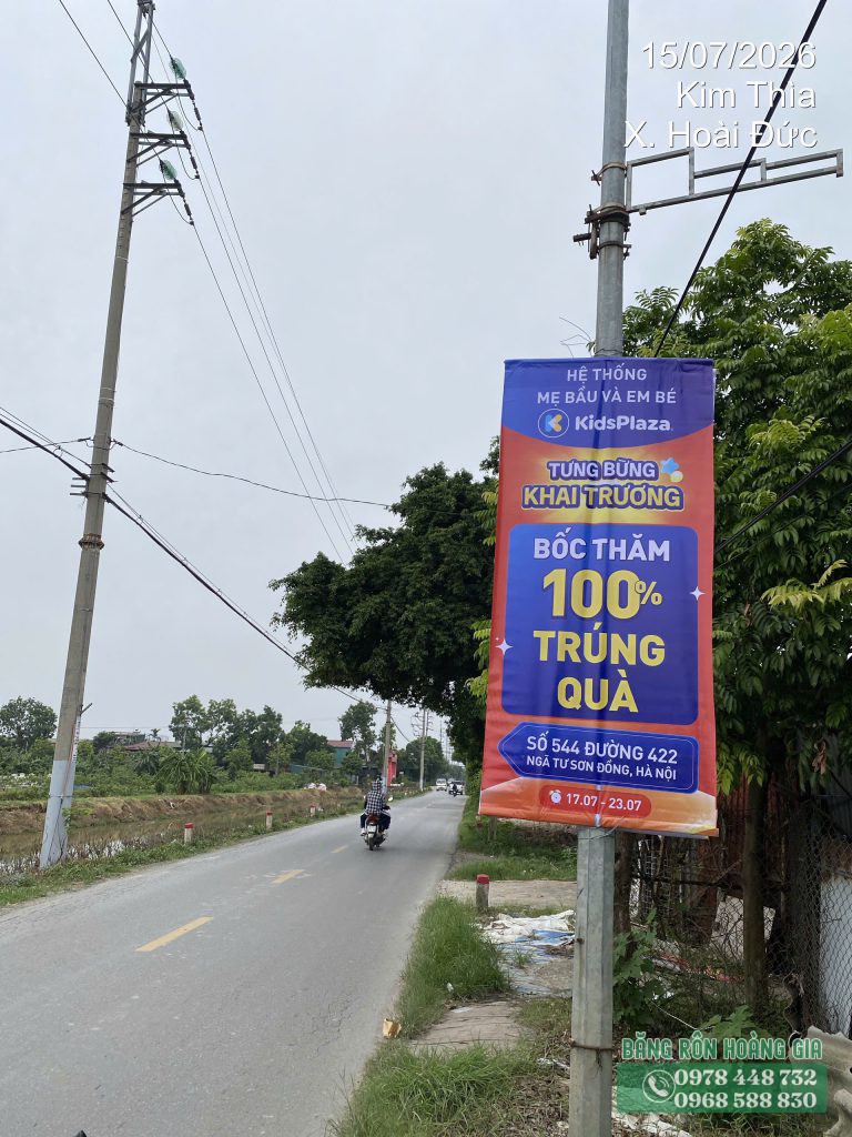 Thi công treo phướn quảng cáo Hà Nội tại tuyến đường ĐT 422