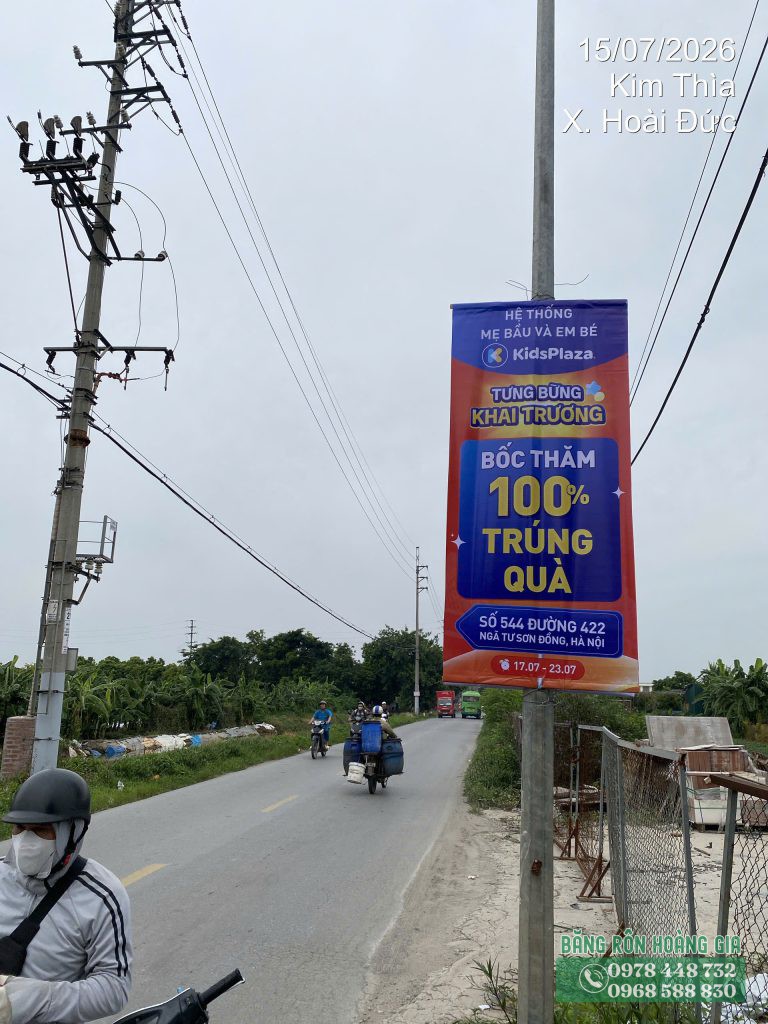 Thi công treo phướn quảng cáo Hà Nội tại tuyến đường ĐT 422
