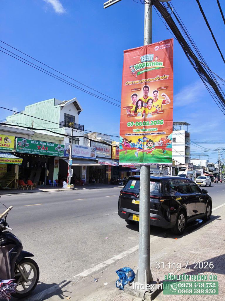 treo băng rôn Nha Trang đường 2 Tháng 4