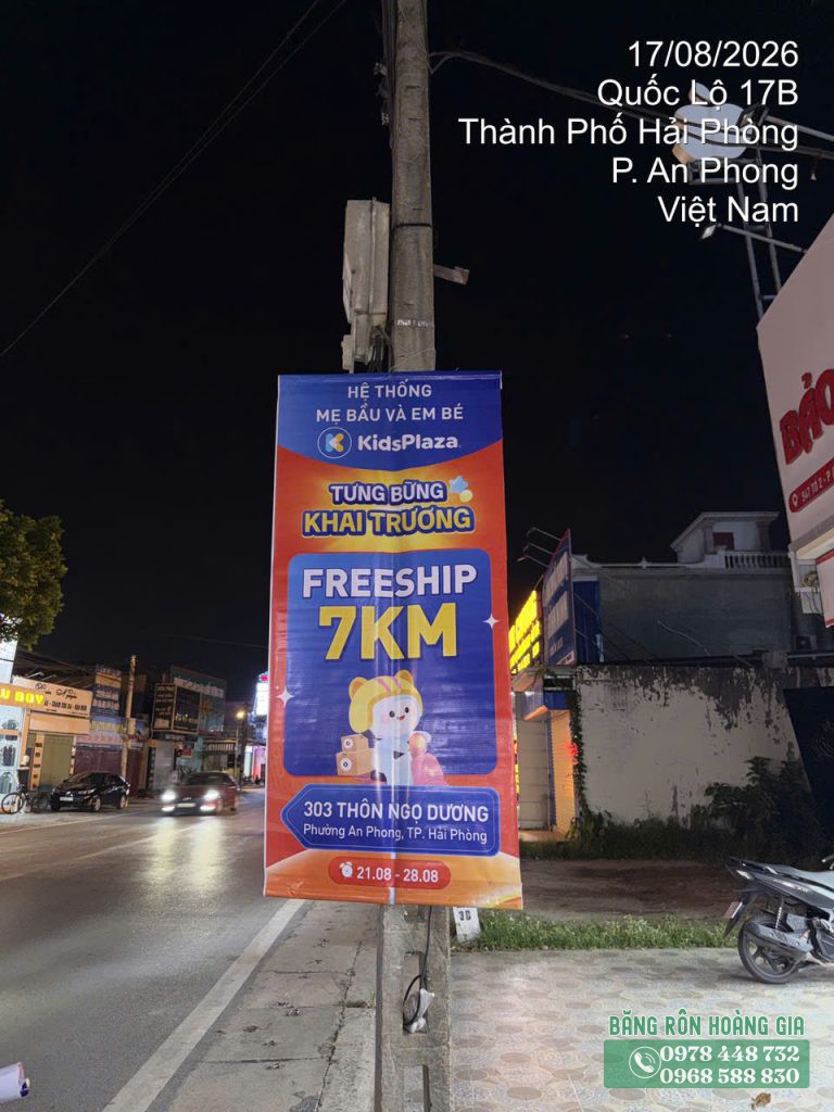 Băng rôn khai trương KidsPlaza tại Hải Phòng thể hiện rõ thông điệp