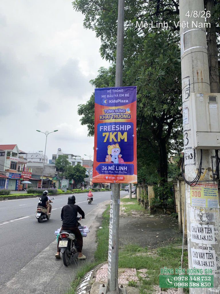 Thi công treo phướn Vĩnh Phúc trên đường Mê Linh