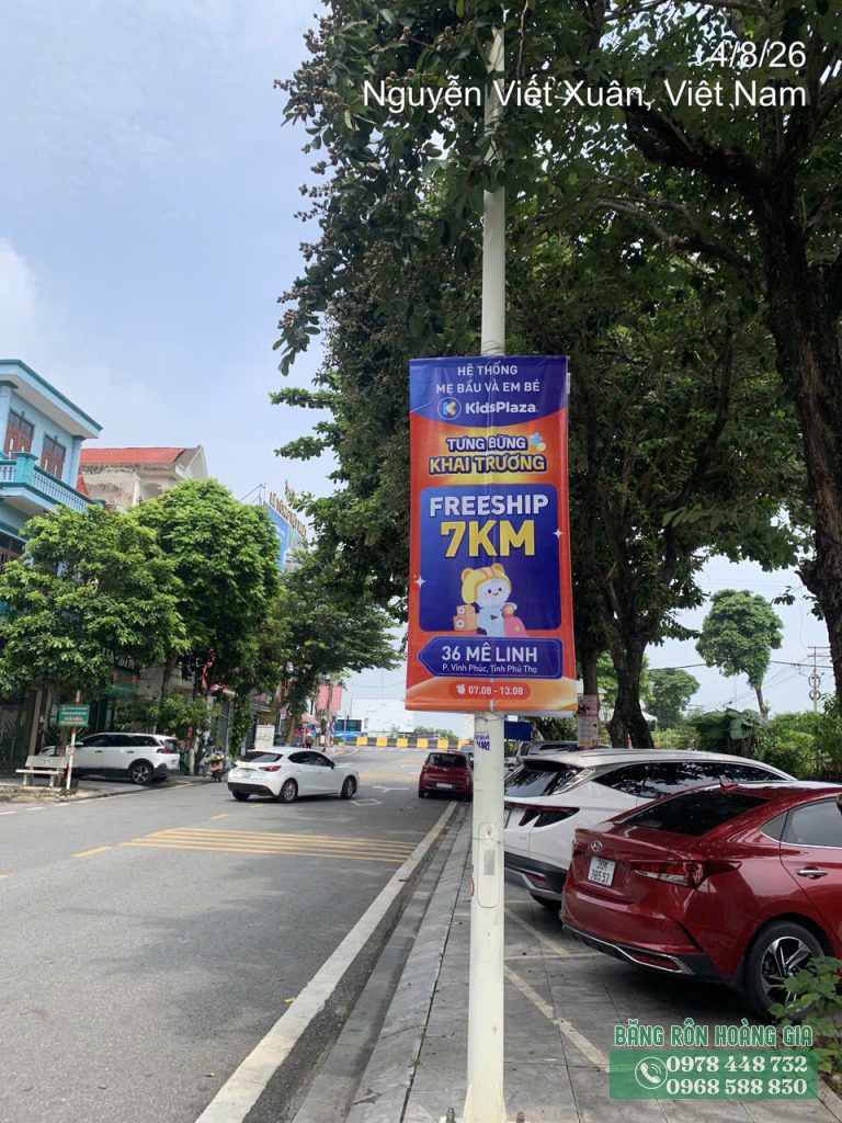Treo phướn Vĩnh Phúc trên tuyến Nguyễn Viết Xuân