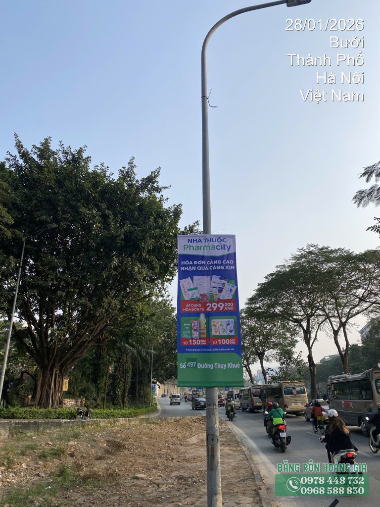 thi công treo phướn khai trương Pharmacity