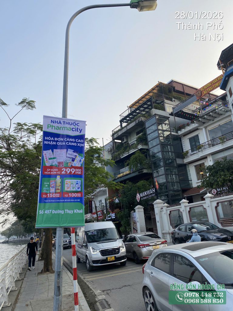 thi công treo phướn khai trương Pharmacity