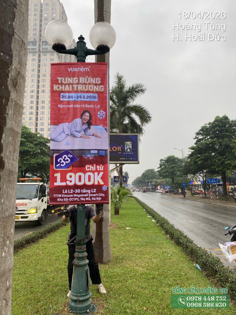 treo phướn vua nệm 