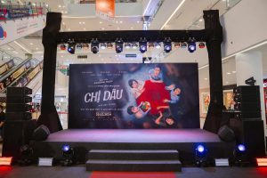 Thi Công Backdrop Ra Mắt Phim Chuyên Nghiệp – Thiết Kế Cổng Chào, Standee Sự Kiện Điện Ảnh